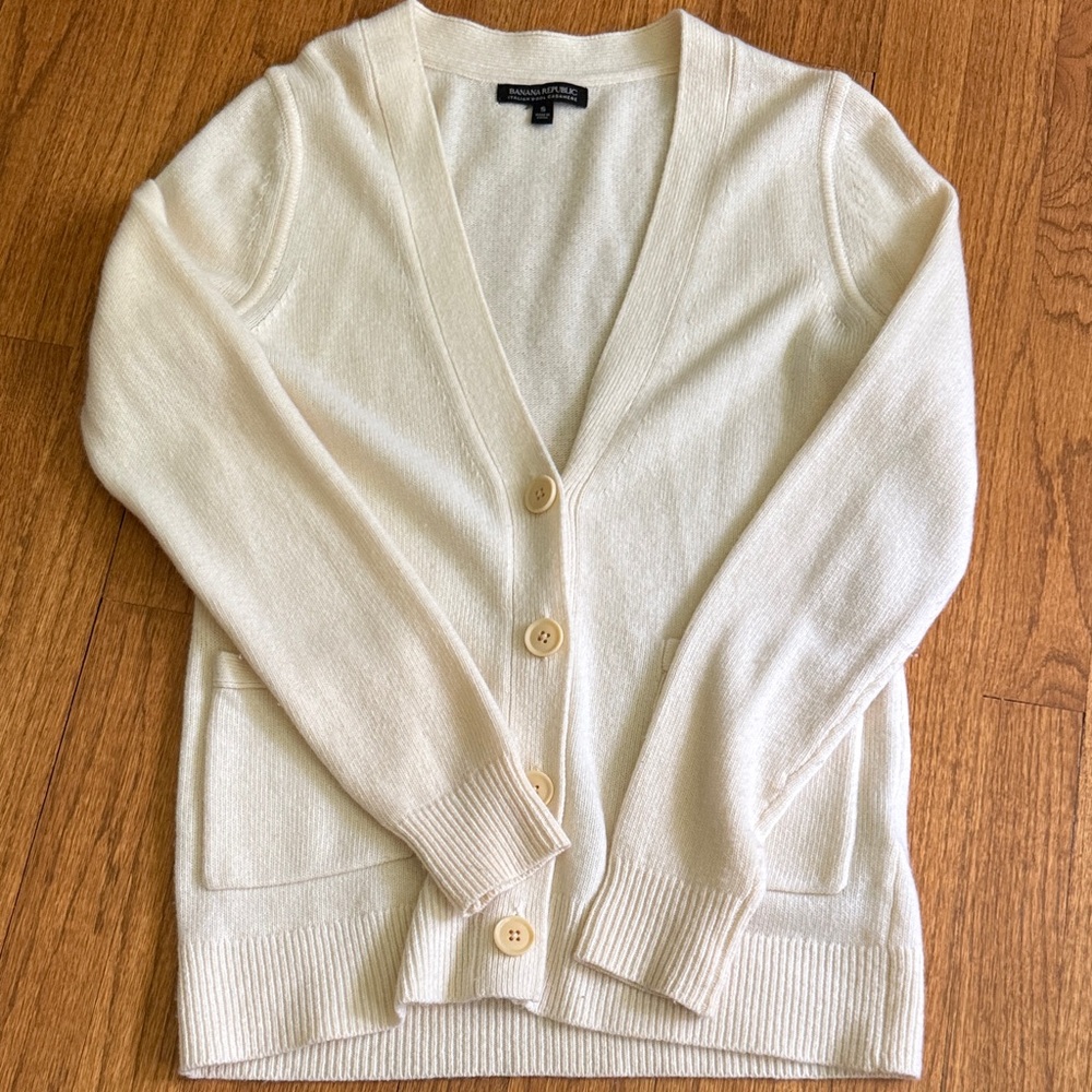 Banana Republic Cream Button-Up Cardigan